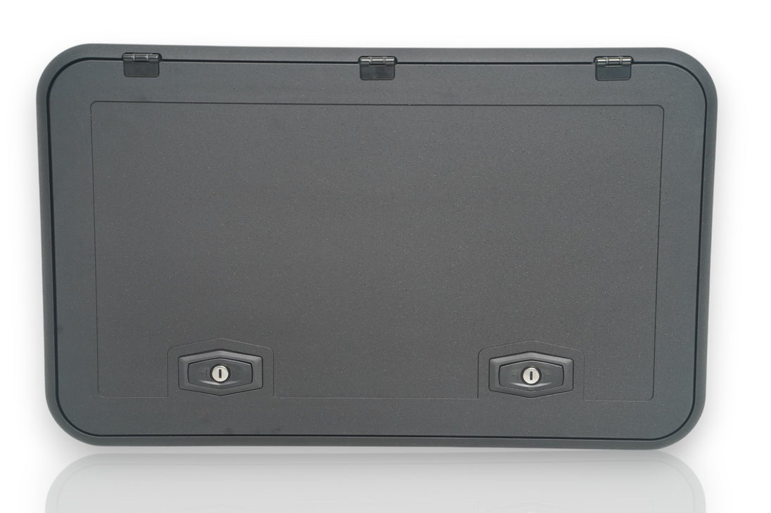 2# PLASTIC LUGGAGE DOOR