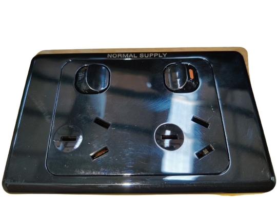 Double Pole Double Power Point Black - Vertical
